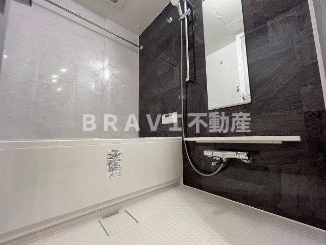 ルフォンプログレ堺筋本町タワーレジデンス BRAVI不動産の浴室