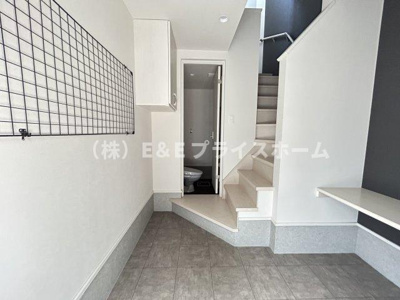 【玄関】 | ガレット空港前Ⅱ