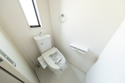 【トイレ】 | 津市芸濃町椋本《8号棟》 | 2階