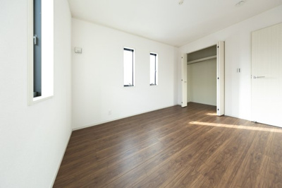 【洋室】 | 津市芸濃町椋本《8号棟》