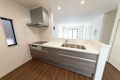 【キッチン】 | 津市芸濃町椋本《8号棟》