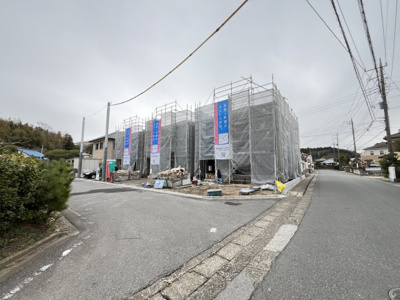 【前面道路含む現地写真】 | 君津市内箕輪１丁目　新築住宅　全３棟　３号棟 | 前面道路含む現地写真です