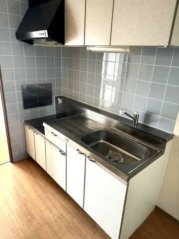 YDヒルズのキッチン