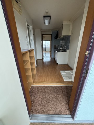 YDヒルズの玄関