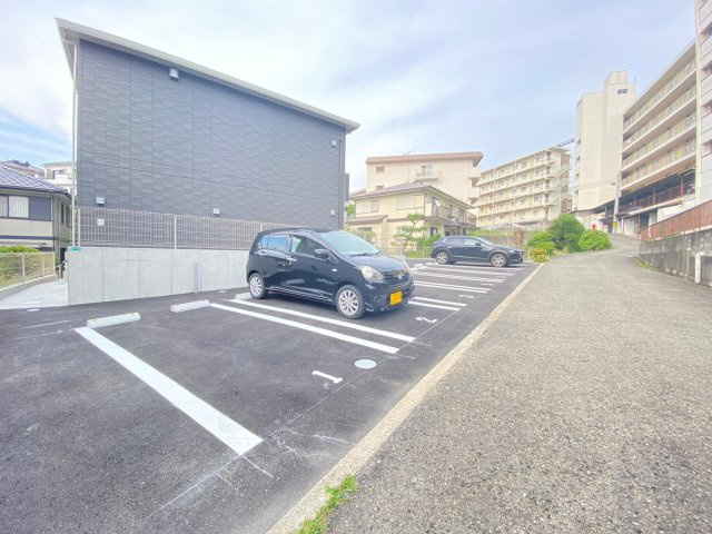 クローバー富士3号館の駐車場|新築☆明石市朝霧南町　クローバー富士3号館☆