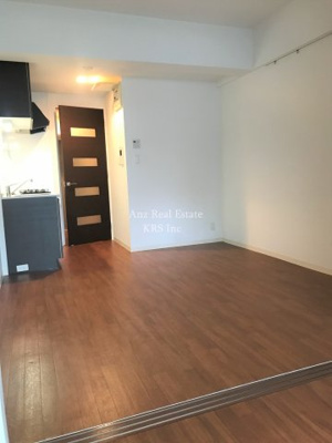 【居間・リビング】 | アーデン四ツ橋プライマリーワン | LDK8.0帖あります！