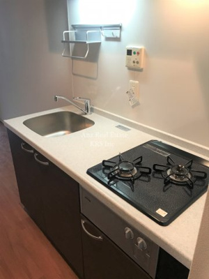 【キッチン】 | アーデン四ツ橋プライマリーワン | 2口ガスコンロでガラストップ！