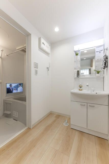 ベイ・コートの洗面所