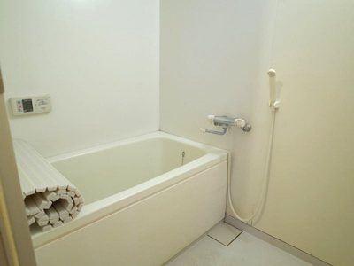 【浴室】 | APARTMENT O2  