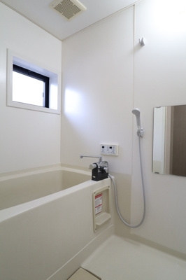 【浴室】 | ヴィラ・ベルデベル A