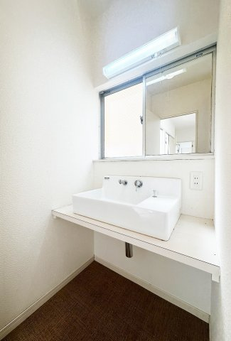 スモールメゾン斎田の独立洗面台