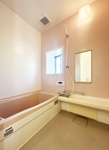 スモールメゾン斎田の浴室