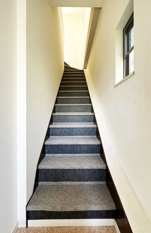 スモールメゾン斎田の玄関