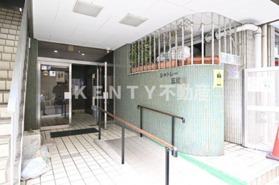 【エントランス】 | シャトレー五反田 | 落ち着いたエントランスです