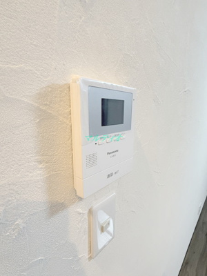 【セキュリティ】 | メゾン・ド・トルティ | モニター付インターホン♪