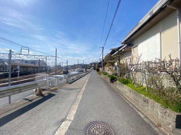 橋本市古佐田３丁目　土地の前面道路含む現地写真