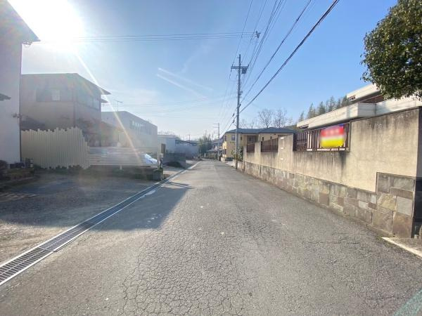 和歌山市上野　土地の前面道路含む現地写真