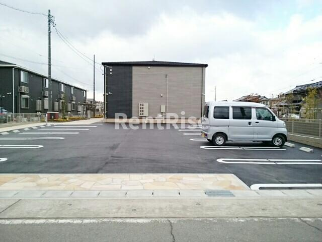 メゾン　カルムⅠの駐車場|駐車場