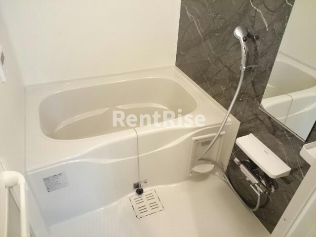 メゾン　カルムⅠの浴室|バス