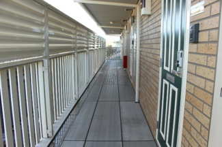 【ロビー】 | シェモア・パール