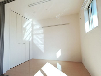 【内装】 | シェモア・パール