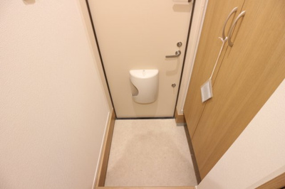 【玄関】 | ワコーレヴィアーノ垂水歌敷山