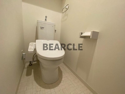 【トイレ】 | サンローラン吉祥院 | 落ち着いたトイレです