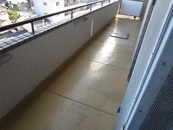 Casa Porto岸和田のバルコニー