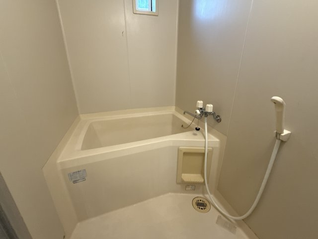 ヒルズ青山の浴室