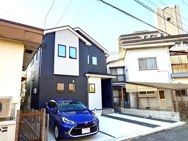 ーFITーフィットー小倉南区田原新町１丁目３期　【小倉南区　新築戸建て】の外観|駐車スペースも広々♪【小倉南区　新築戸建て】
