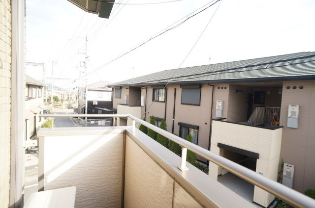 ミリカルブラⅡのバルコニー|参考、同建物・反転間取りの号室