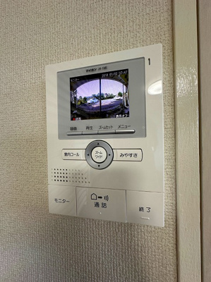 【セキュリティ】 | ハイツ寺の台 | 防犯対策に有効なカメラ付きインターホン！録画機能が付いているので留守中の訪問者まで確認できます♪