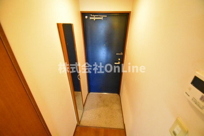 【玄関】 | コーポローレル布施