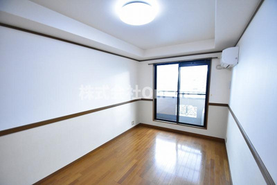 【居間・リビング】 | コーポローレル布施