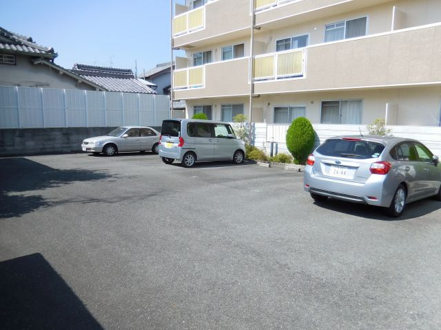 【駐車場】 | エステートピア五百住