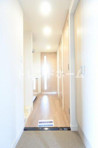 プレミアムコート阿波座WESTの玄関|選べる家電プランあり！！