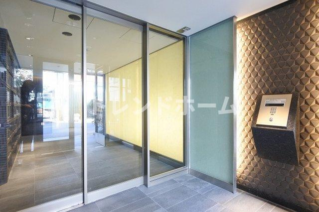 プレミアムコート阿波座WESTのエントランス|選べる家電プランあり！！