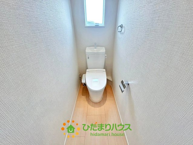 杉戸町堤根　新築一戸建て　03　クレアスタウンのトイレ|２か所にトイレがあるので朝の忙しい時間も取り合いになりません。