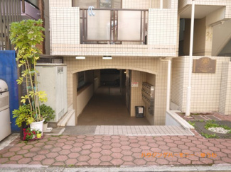 【エントランス】 | 管理体制のしっかりしたエントランスです。