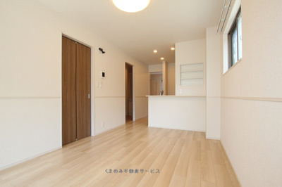 【居間・リビング】 | ソレアード花月 | 使いやすいリビングです
ソレアード花月　104号室　2021/9/20撮影