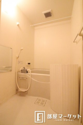 【浴室】 | ソルシエロ