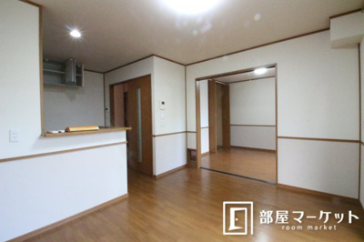 【内装】 | ソルシエロ