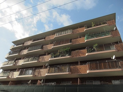 ボーン平尾の外観|建物外観を気になさる方へ、見た目の良い物件です