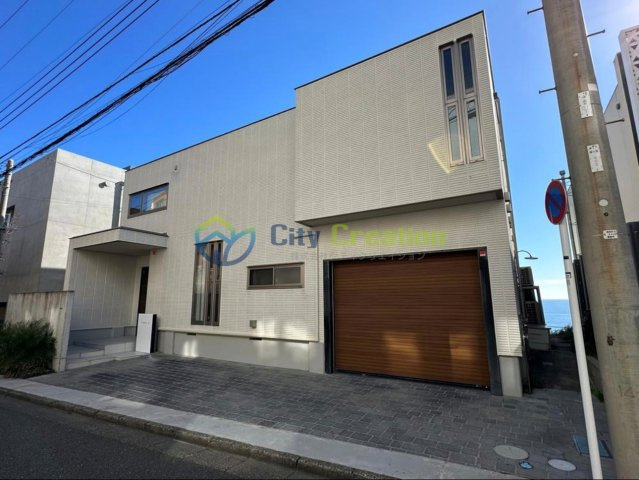 鎌倉市七里ガ浜　オーシャンビューの大型リゾート住宅の外観