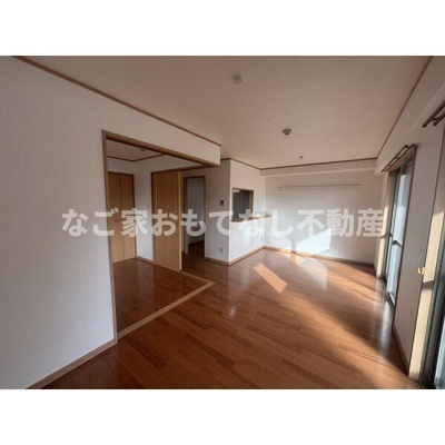 【居間・リビング】 | サンファミリア