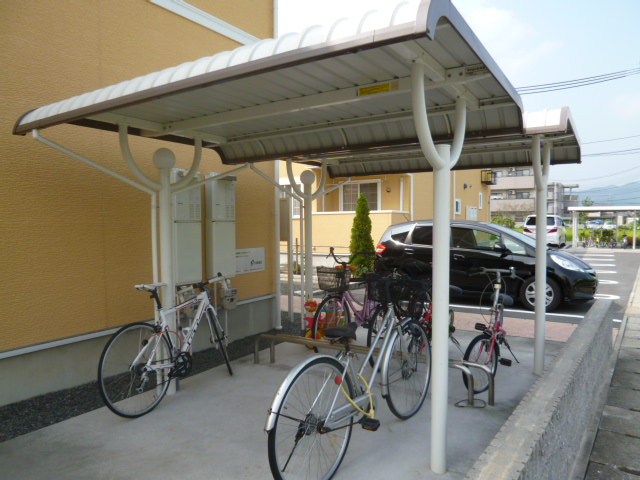 ＳＵＮ’Ｓ　ＧＡＲＤＥＮ中央Ⅰのその他共用部分|自転車置き場