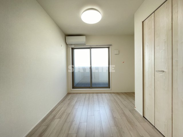 フジパレス八戸ノ里Ⅲ番館の洋室