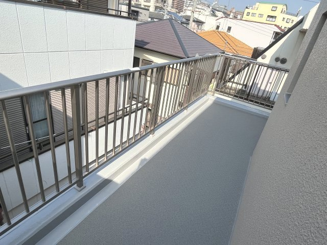 【バルコニー】 | リフュ―ジュ本山