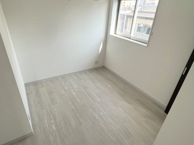 【寝室】 | リフュ―ジュ本山