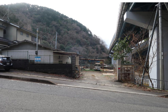 大津市藤尾奥町の倉庫